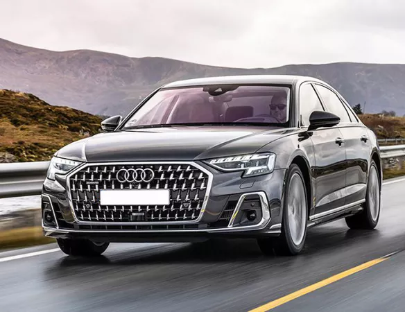 Dịch vụ thay Kính chắn gió xe Audi A8 tận nơi